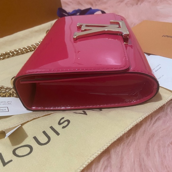 Lv - Picture 7 of 16